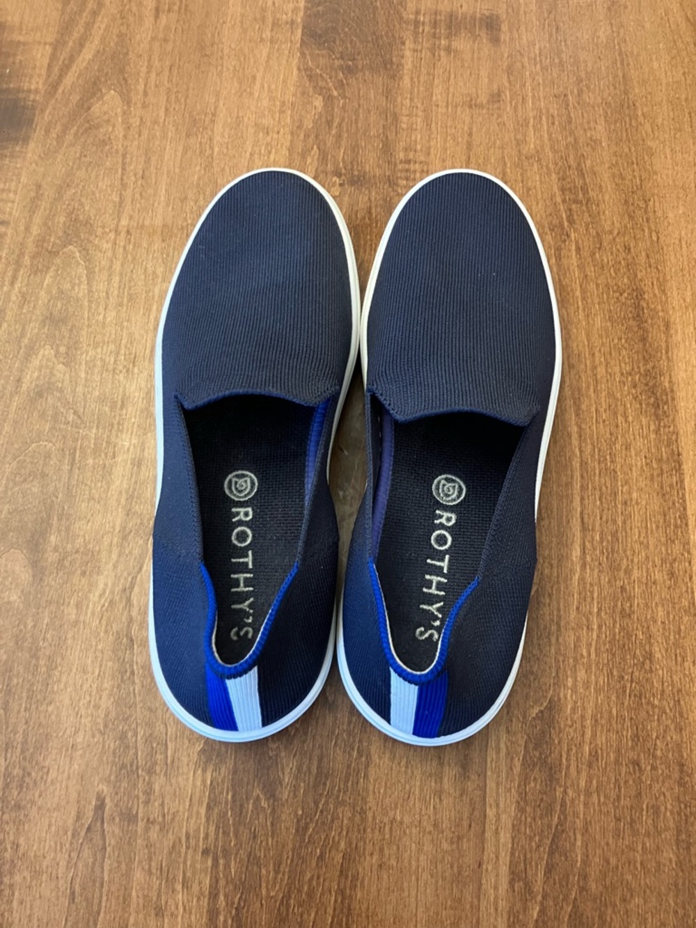Rothys The Original Slip On Sneakers Knit Shoes Navy Blue Size 8.5 Women’s